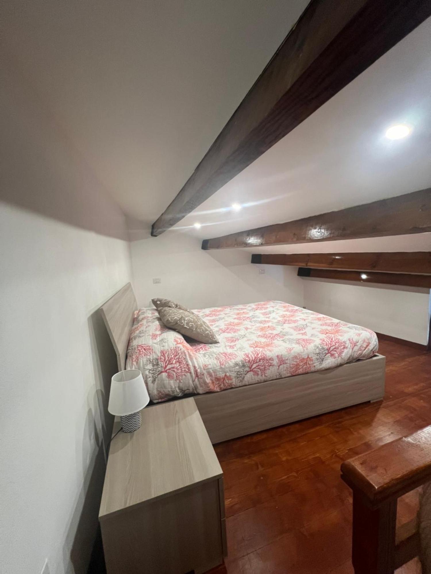 Station Rooms37 사사리 외부 사진